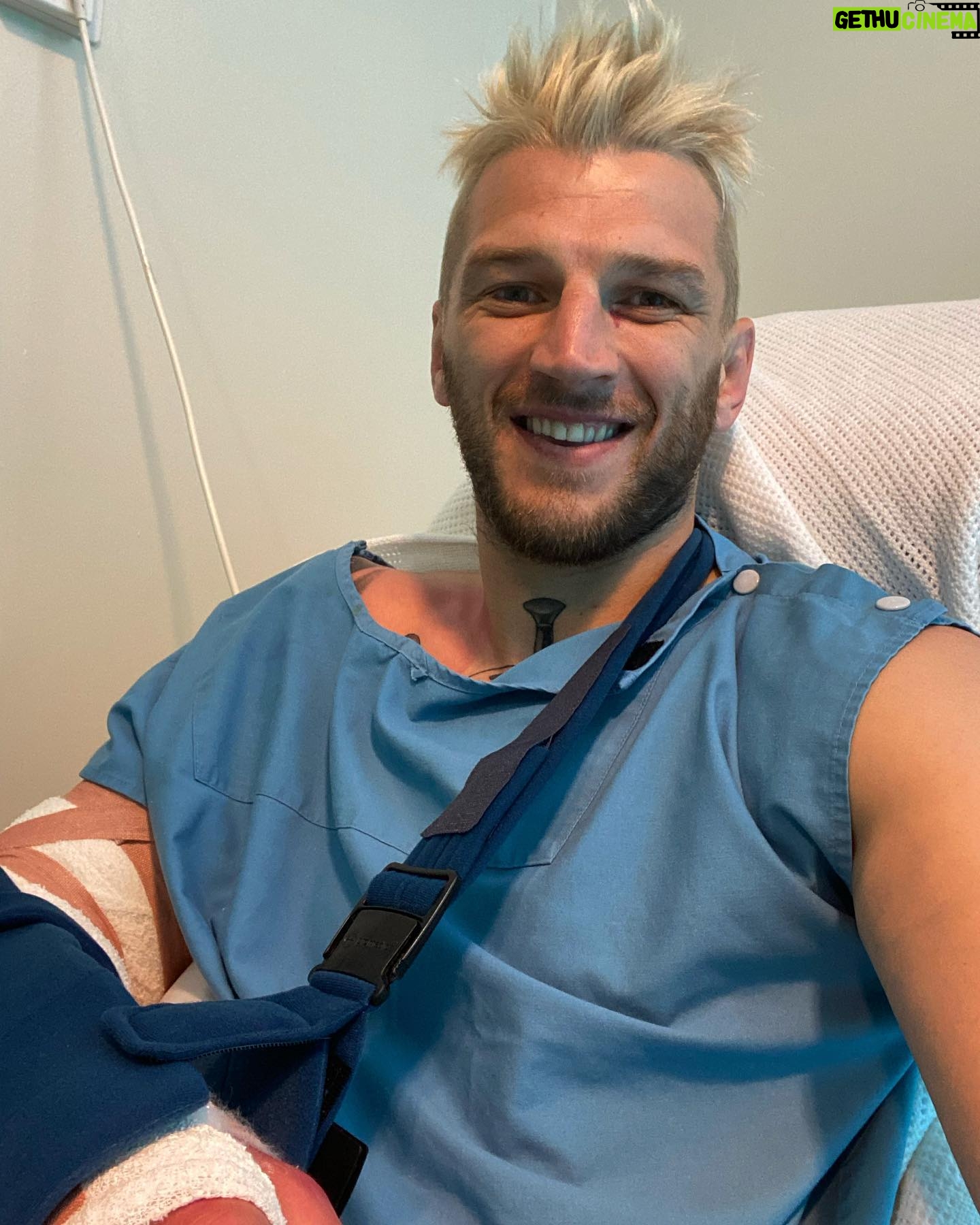 Dan Hooker - 21.1K Likes - Surgery done and dusted this morning. Not my first and definitely won’t be my last time under the knife haha.
Can see how this isn’t everyones cup of tea but I’m built for this game. Just a scratch baby, can’t wait to scrap again.