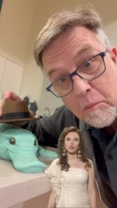 Dan Povenmire Instagram - Thanks to @daisylee2002 for the super cool #platypus!
#perrytheplatupus #phineasandferb #disney
