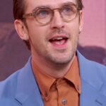 Dan Stevens