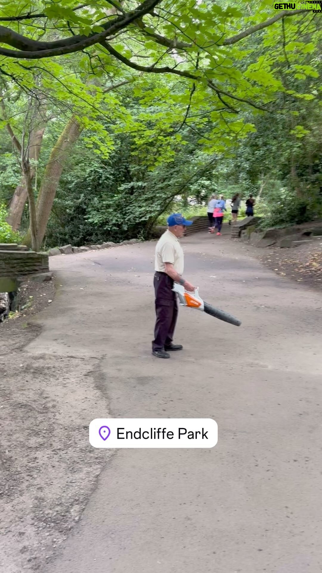 Dan Walker - 4K Likes - I hope you’re having a great Sunday.
I had a good catch up with Tony today inbetween his leaf blowing session. The Mi Amigo memorial looked great and he’s doing well too.
He says “hello” to everyone 😘