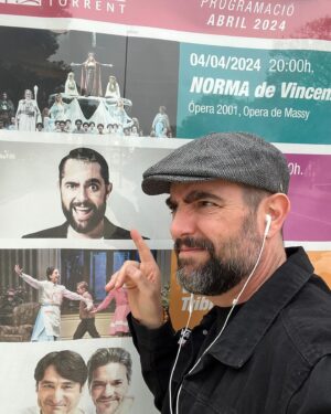 Dani Mateo Instagram - Una altra vegada per ací. Hui, Torrent ! Tot el dia de broma...