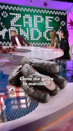 Dani Mateo Instagram - A mí tráeme una morcilla…