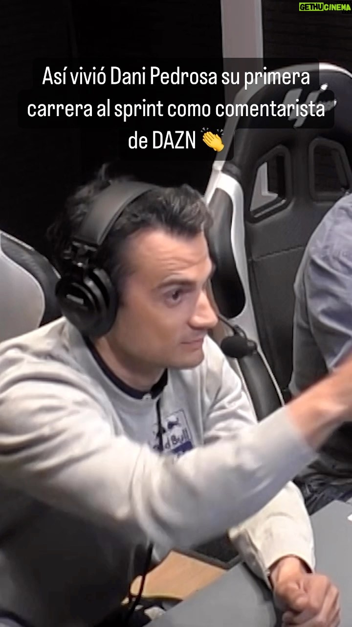 Dani Pedrosa - 29.5K Likes - Las caras de @26_danipedrosa, ””las caras!! š¬
AsĆ vivió junto a @ernest_riveras su primera carrera al sprint en DAZN š ĀæHabrĆ” tomado apuntes para su wild card en Jerez?
#AmericasGP #MotoGP #COTA #Austin #DAZN