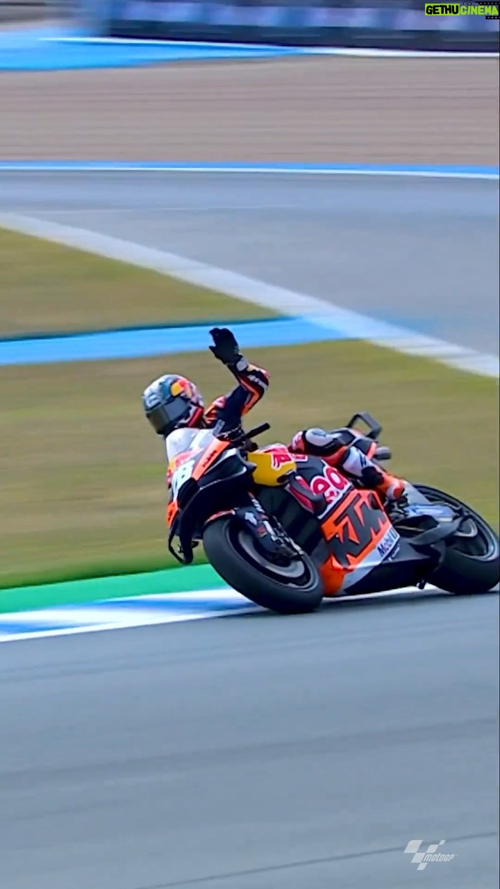 Dani Pedrosa - 253.4K Likes - Things you love to see š¤©
#SpanishGP šŖšø #MotoGP #Motorsport #Motorcycle #Racing #DaniPedrosa #DP26
