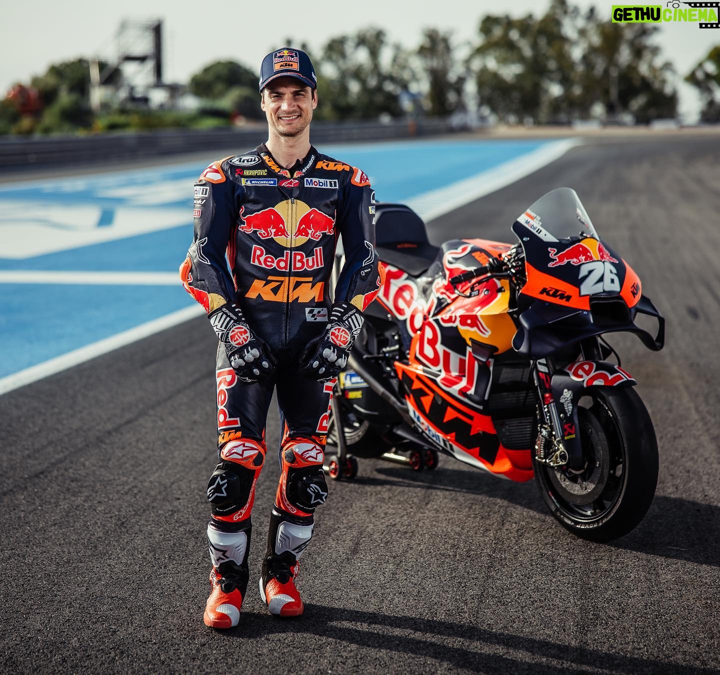 Dani Pedrosa - 112.9K Likes - There we go! Spanish GP! @ktmfactoryracing