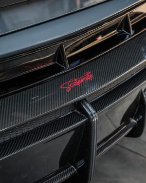 Daniel Abt Instagram - ABT Urus Scatenato 🔥 810PS stark und limitiert auf 99 Stück. Ein wirklich bedeutsamer nächster Schritt für unser gesamtes @abt_sportsline Team. Der Weg von der ersten Idee zum fertigen Auto war unheimlich spannend und umso stolzer bin ich auf dieses Ergebnis. Nachdem wir im Mororsport gemeinsam mit Lamborghini an den Start gegangen sind war das nur der logische nächste Schritt. Ganz nach unserem Motto: Von der Rennstrecke auf die Strasse 😮‍💨Video dazu jetzt auf YouTube #ABT #Urus #LamborghiniUrus