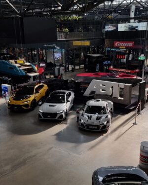 Daniel Abt Instagram - Myle Festival 2024 💥 War eine unglaubliche Energie vor Ort. Haben sehr viel schönes Feedback zu unseren Fahrzeugen bekommen und hatten tolle Gäste bei uns am @abt_sportsline Stand. Wie hat es euch gefallen? 🤞🏻