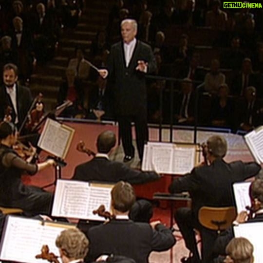 Daniel Barenboim - 13.9K Likes - ✨️ #MotivationMonday: dance into the week with Abreu’s Tico Tico, conducted by Daniel Barenboim in 2001. The whole New Year’s Eve Concert featuring dance music from Bach to Brazil is available in the Digital Concert Hall.
#BerlinPhil #DigitalConcertHall #MusiciansofInstagram #Abreu #DanielBarenboim #Dance #TicoTico