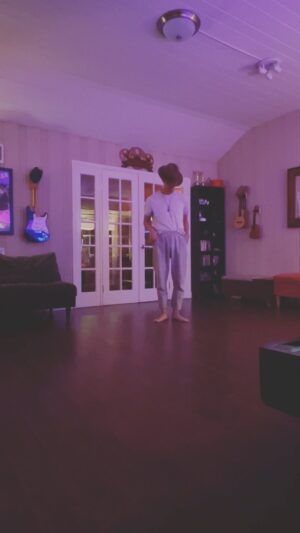 Daniel 'Cloud' Campos Instagram - Just a little late night soft groove for ya 😉