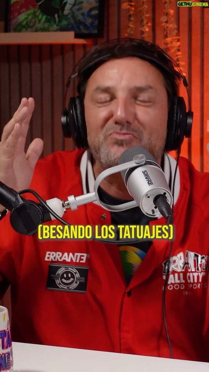 Daniel Fuenzalida - 6K Likes - Hoy nos tatuamos en el podcast !!!!! 😱😱😱
Jajaja nos jugamos la vida hoy con mi partner @rosario.la.bravo y salieron varias historias de tatuajes, amores y otras cosas !!!! Y que decir del trabajo increíble del gran @andreinitattoo un seco!
Los esperamos hoy a las 9!!! En mis stories destacadas los links para el estreno y para suscribirse un abrazoooo
Y tú ¿tienes un tatuaje?
⬇️