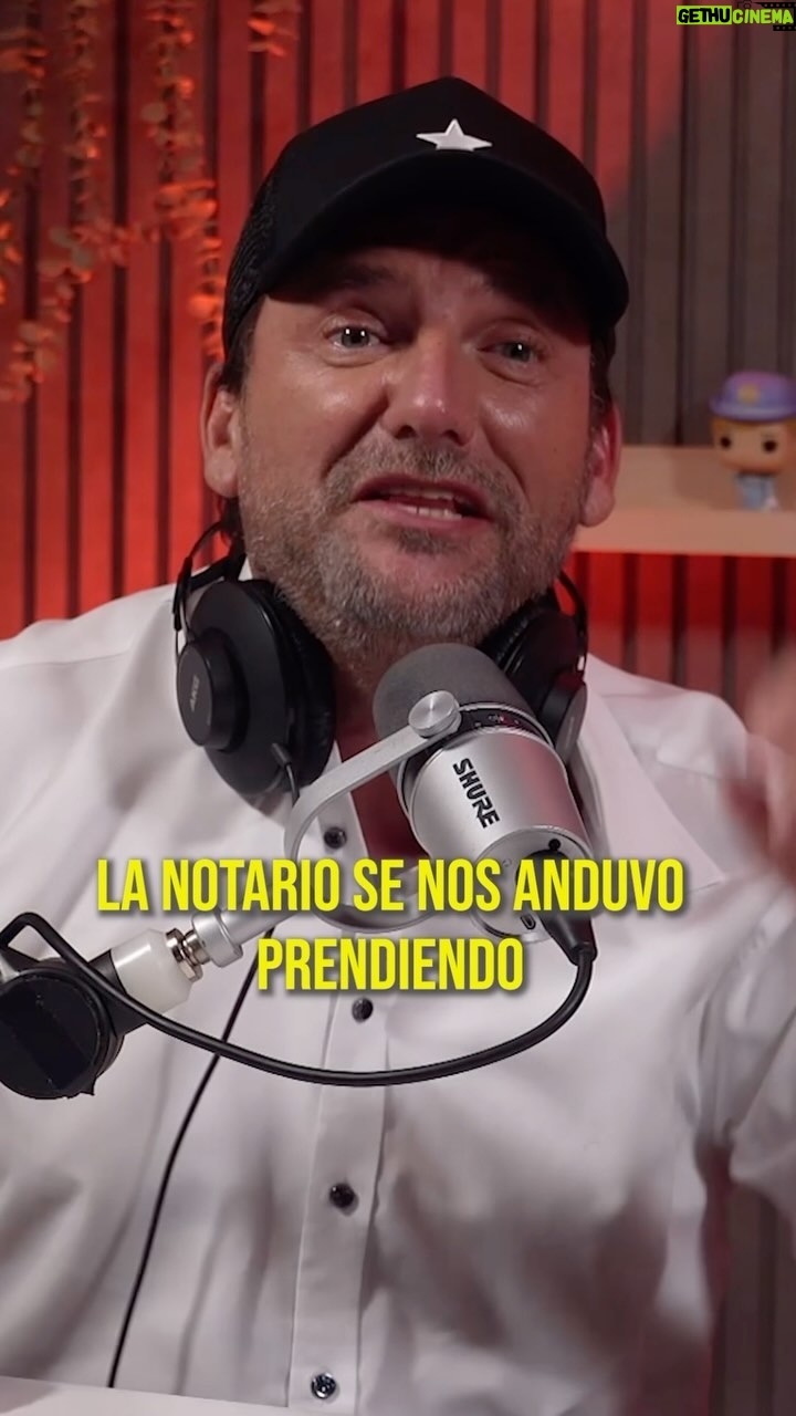 Daniel Fuenzalida - 5.9K Likes - Oye pero como hicimos eso en el #lunaticos 😂🥹 en esta historia con la notario del programa de trasnoche nos fuimos un poquito al chancho 🤫
Mira el capítulo 32 del podcast #comoestanlosweones con mi partner @rosario.la.bravo !!! Todos los links para verlo y escucharlo están en mis stories destacadas 💪🏼💪🏼💪🏼💪🏼 que tengan buena semana !!!!