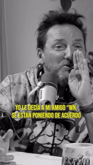 Daniel Fuenzalida Instagram - 😱👉🏼 ¿Y ustedes qué entienden por el #delicioso ? 🤔⬇️

Porfa miren hasta el final de la historia porque no es lo que imaginan jajajjaa 

¿Aún no ves el capítulo 28 de #comoestanlosweones ? En mis stories destacadas están los links para ir a mirar !!! Buena semana 🙌🏼🙌🏼🙌🏼🙌🏼