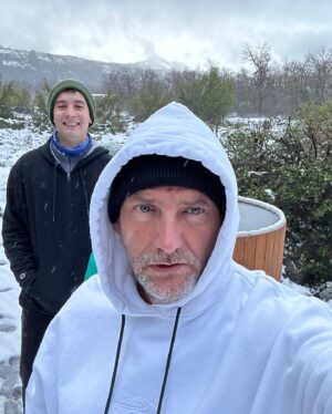 Daniel Fuenzalida Instagram - La vida  está hecha de recuerdos y vivencias siempre hay que disfrutar y este fin de semana en vísperas del día de papá con mi Ignacia y Tomás , aprovechando el tiempo , también  es importante el relajo , #feliz