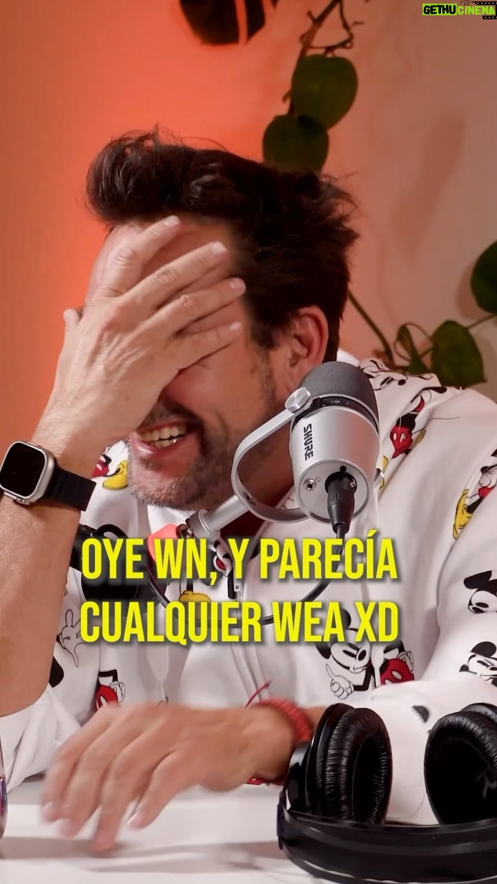 Daniel Fuenzalida - 5.5K Likes - ¡Jajaja! ¡ Yo creo que el diseñador me tenía mala! 🤣 Si aún no has visto el nuevo capítulo de Cómo están los We0nes?, ¡corre a nuestro canal de YouTube o Spotify ahora mismo! 😎