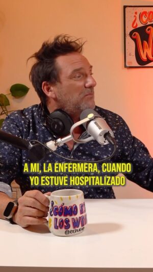 Daniel Fuenzalida Instagram - 😂😂😂 ya vieron completo el cap 26 de #comoestanlosweones 😂 acá les dejo una historia donde mi partner me anduvo retando jajajaja @rosario.la.bravo vayan a ver y escuchar el podcasts en YouTube y Spotify !!! 

📲 Etiqueta a tu amig@ enfermera y que nos cuente su historia acá en los comentarios !!!