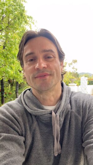 Daniel Goddard Instagram - Happy Easter 🙏❤️