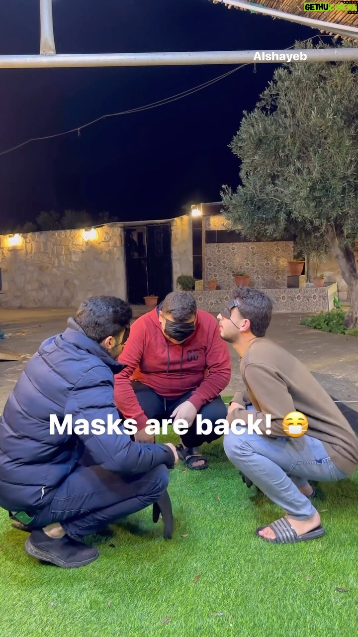 Daniel Goddard - 3 Likes - Masks are back!