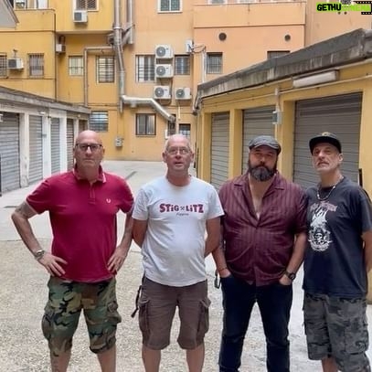 Daniel Jadue - 3.3K Likes - Desde Italia, @bandabassotti_band, envía su apoyo al Alcalde Jadue:
“Somos la Banda Bassotti, exigimos la liberación de Daniel Jadue, encarcelado por la derecha chilena. Libertad!!!!” #JadueLibre