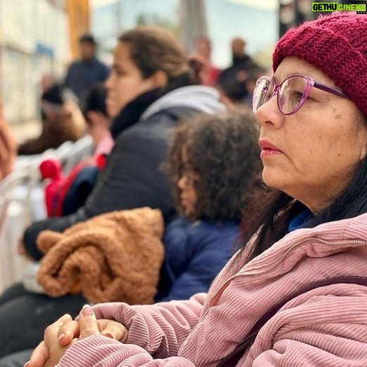 Daniel Jadue - 618 Likes - Hoy se cumplen 3 años del Centro de Rehabilitación y Estimulación Popular (CREP). Un espacio gratuito que funciona en Av. Recoleta #3298 y que está abierto para todos y todas quienes lo requieran. Tremenda iniciativa y gran labor de los equipos de profesionales. Felicitaciones!