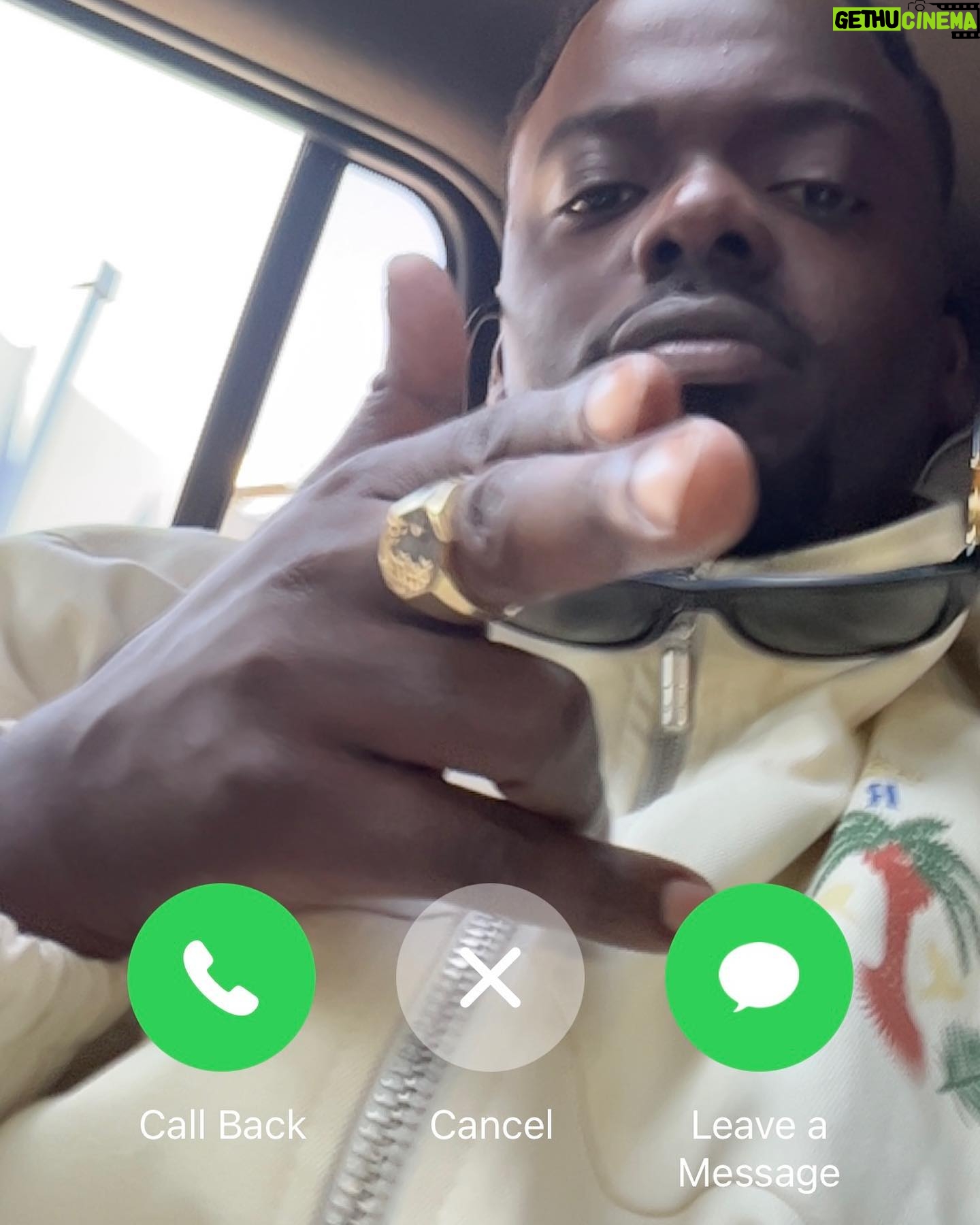 Daniel Kaluuya - 153.8K Likes - Blessed for another year.
Year of the Everything. Year of the Go.
🙏🏿
🌍
🌕