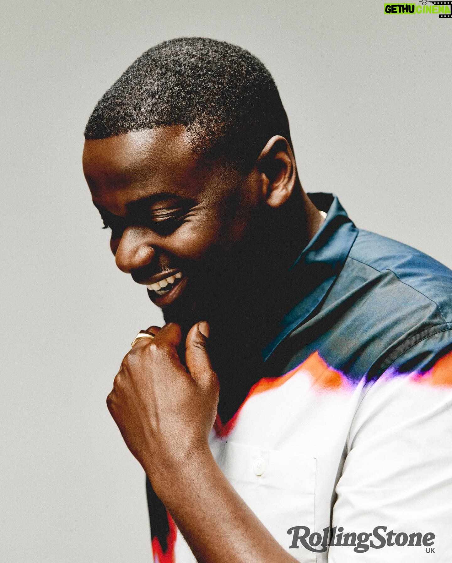 Daniel Kaluuya - 152.4K Likes - Honoured to receive the @rollingstoneuk Film Award & grace the cover for The Kitchen.
Words: @c_bus
Photography: @dannykasirye
Creative & Styling: @josephkocharian
On Set Style Consultant: @cheryl_konteh
Barber: @damonno1barber
Grooming: @jojowilliamsmakeup