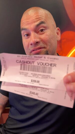 Daniel Moncada Instagram - Look who General Manager, Adam, spotted winning in High Limit this weekend! A Salamanca Cousin from
Breaking Bad/ Better Call Saul😬 Daniel was much nicer in person!😂

#elcortezlasvegas #danielmoncada #elcortezhighlimitslots #breakingbad #bettercallsaul #downtownlasvegas #salamancacousins #thecousins 
#elcortezslots #fremontstreet #lasvegas #fremontstreetlasvegas