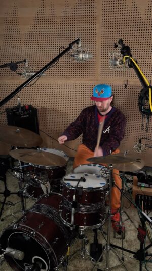 Daniel Platzman Instagram - PLATZ CHALLENGE: Let’s build a groove together! Remix/stitch this video and play along with me using the instrument of your choice. I’ll be looking for the most creative collaborations to feature! Do you accept the challenge?
