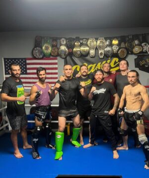 Daniel Rodriguez Instagram - We workin @classicfightteam #sparring #sickassfoo