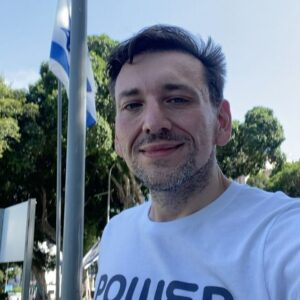 Daniel-Ryan Spaulding Instagram - @haifacity Day trip to Haifa, Israel to show you a little snippet of gay life there 🕊🇮🇱🏳️‍🌈 I’ll be doing my show Weds June 5 @zappalive ticket link in bio! Follow @jon_elk for more info about Gay Arab life in Israel 🙌