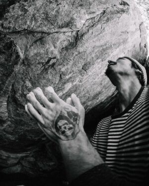 Daniel Woods Instagram - Adrenaline (FA) proposed 8C /v16 

What a painful ride with this one! Stellar line and rock though. Was difficult to get into a rhythm with it. Had to have skin and conditions line up to properly stick and execute the moves. 

I think low end 16 but it’s a tricky one to grade. 

@bobbysorich photos 🔥🔥

@thenorthface @thenorthface_climb @evolv_worldwide @organicclimbing @frictionlabs @physivantage