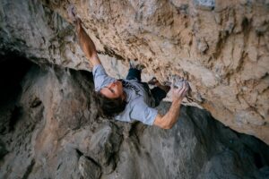 Daniel Woods Instagram - Been out here in the Vegas area for the last week climbing at the Roost. Managed to tick Spyfiction (8c /14c) and Manphibian (9a/14d). Both routes were put up by @andy_raether and have mega movement. Manphibian offers the full package of power, endurance, and tech in a route. The final 8a/13b slab to the chains was 🌶🌶🌶

Photos @eric_fallecker