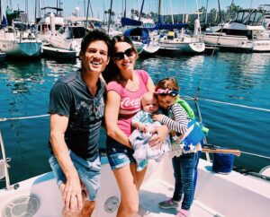 Danielle Demski Instagram - First 4th of July as a family of 4! Since the beaches are closed we’re spending the day on the water🇺🇸❤️👨‍👩‍👧‍👦⛵️ #HappyBirthdayAmerica
.
.
.
.
.
#familyof4 #independenceday #usa #america #boatlife #marinadelrey #californiadreaming #4thofjuly