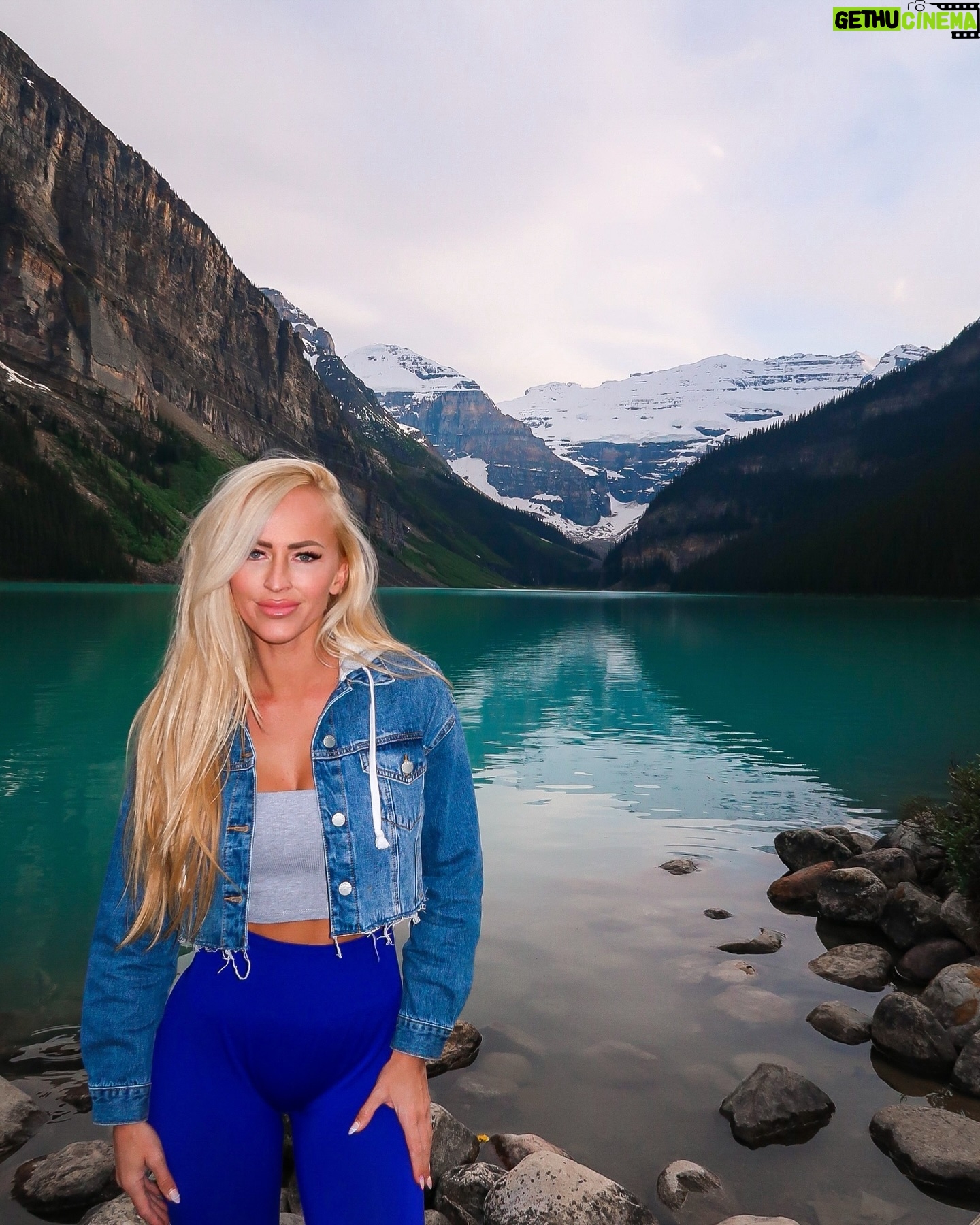 Danielle Moinet - 3 Likes - Another one to tick off the bucketlist ✔️ Swipe thru & lemme know who did Lake Louise better…..👀