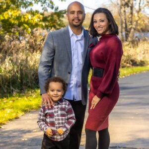 Danielle Vega Instagram - :: "I sustain myself with the love of family." ❤ 

-#MayaAngelou
•
•
•
•
•
•
•
•
•
•
#Family #iLoveMyFamily #TBT #ThrowbackThursday #Love #SoonToBeFour