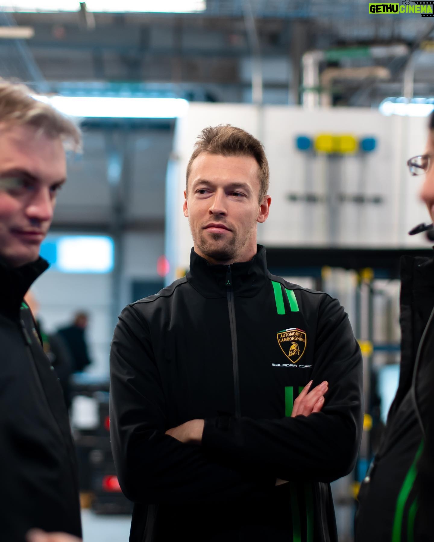 Daniil Kvyat - 9.7K Likes - USA testing days ✅👌🏻Good times :)