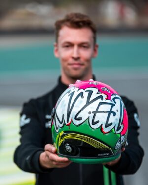 Daniil Kvyat Instagram - The one off design for the Sao Paulo Brazilian race! 😉 Couldn’t resist not to use it from the fan competition done earlier this year. Well done to @duda.zk._ for this mega design! ✊🏻🙌🏼
