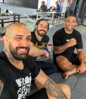 Danilo Marques Instagram - Good training today .... thanks @werdum  and @kodyhamrah .... Let’s Go ... Treinão hoje aqui @kingsmma_hb ... muito obrigado 🙏🏽