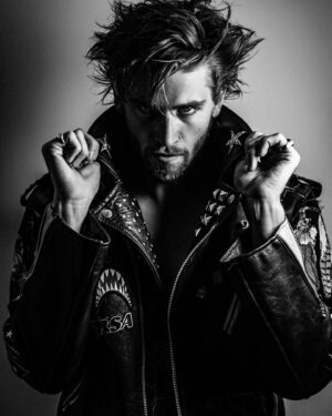 Danny Griffin Instagram - Am I dreaming? 
An Absolute pleasure to shoot with you @damon_baker 🤍🖤