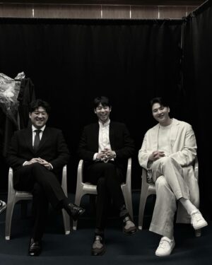 Danny Koo Instagram - Backstage at the Blue House 🇰🇷
#청와대