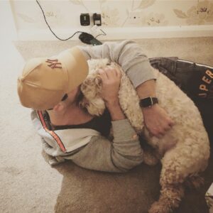 Danny Mac Instagram - When Dad comes home 🧡
.
.
.
.
.
#barney #dog #dogs #dogsofinstagram #dogsofinsta