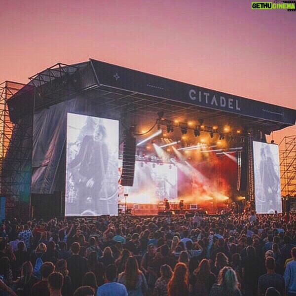 Danny Mac - 1.4K Likes - @citadelfestival 2019 you were a total dream! A perfect day with this lot.