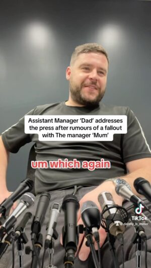 Danny Miller Instagram - Assistant Manager ‘Dad’ addresses the press after rumours of a fallout with The manager ‘Mum’ 

Wait for the end 😂😂

#dad #daddy #insta #fyp #sketch #comedy #jokes #joke #joker