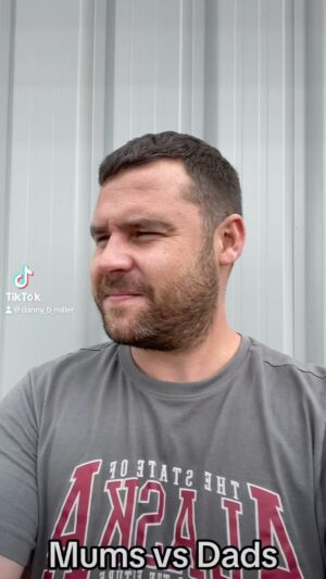 Danny Miller Instagram - When Mums meet vs When Dads meet 

#dadlife #mumlife #parents #dadsofinstagram #parenttalk #mumchat