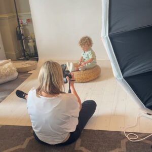 Danny Miller Instagram - So we went to @mumandme_app event last week to get all our final bits for baby number 2’s arrival and found Albert had taken himself off to the next stall just for a quick photoshoot - swipe for video 😂😂

This is what he got up to when he wandered off alone! Thanks @chaptertwophotography for accommodating him and for the wonderful photos!