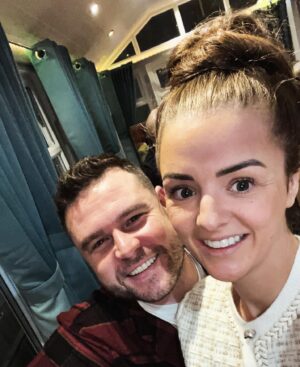 Danny Miller Instagram - Happy New Year from me and the ⚽️ & ⛓️ 

Have a prosperous 2024 n that ❤️

#happynewyear #new #year
