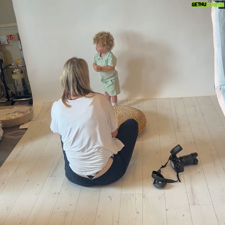 Danny Miller - 12.6K Likes - So we went to @mumandme_app event last week to get all our final bits for baby number 2ās arrival and found Albert had taken himself off to the next stall just for a quick photoshoot - swipe for video šš
This is what he got up to when he wandered off alone! Thanks @chaptertwophotography for accommodating him and for the wonderful photos!