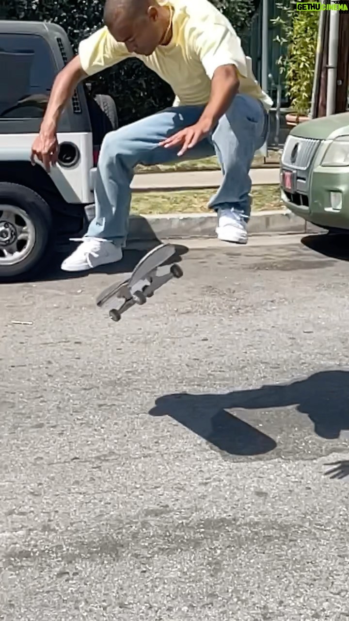 Danny Way - 6.1K Likes - @tommyfynn is the master of proper technique, power and style/ body language . This beautiful tre flip says it all 🎶🙏 @planbofficial