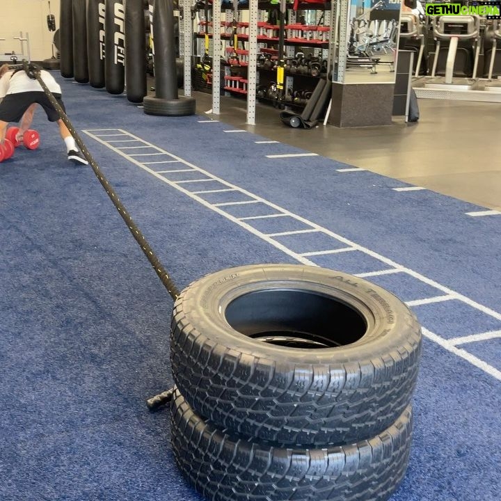 Danny Way - 4K Likes - Love the gyms with all the toys, fun trying to come up with creative ways to use them all 😂 @bioxcellerator_ @ianknightly📱