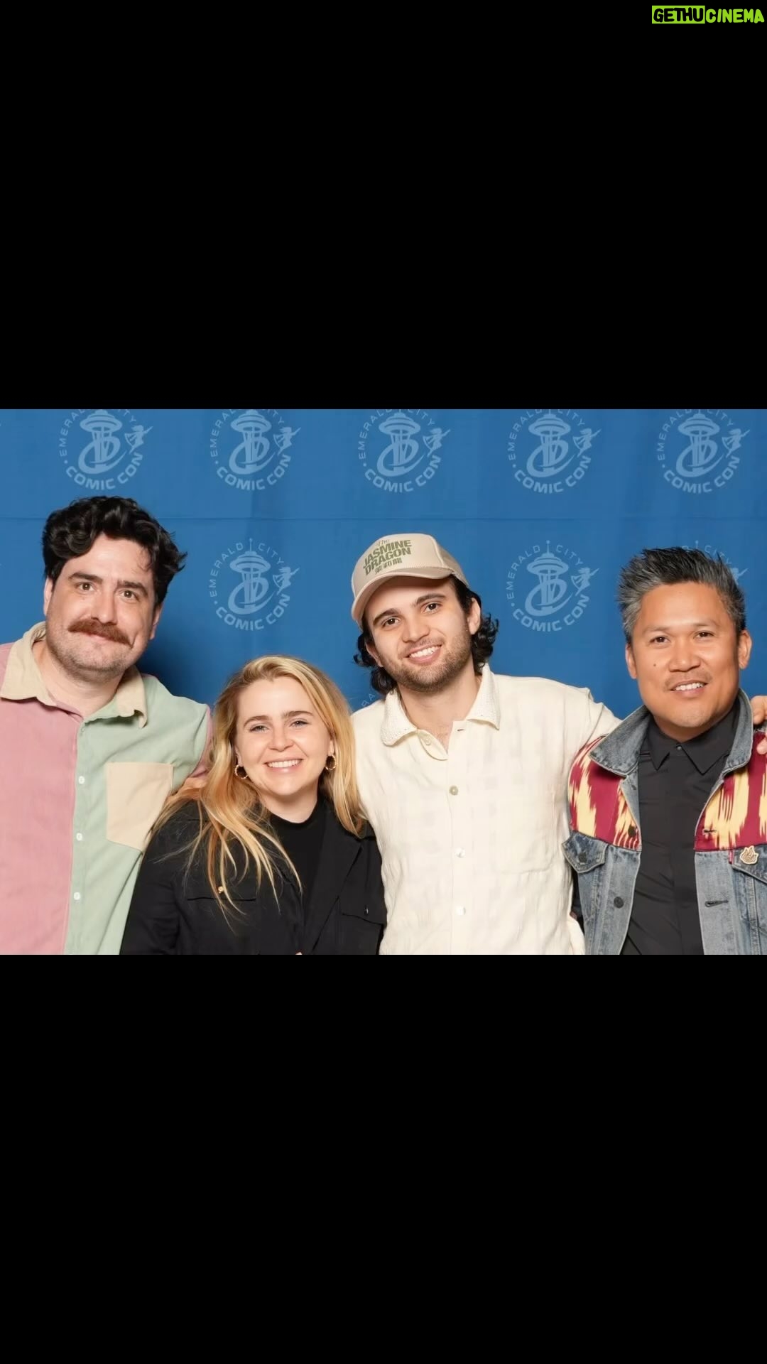 Dante Basco - 17.3K Likes - The #Gaang got back together at @emeraldcitycomiccon!!! So fun to catch up with the #Avatar family. #Sokka #Katara #Aang #Zuko