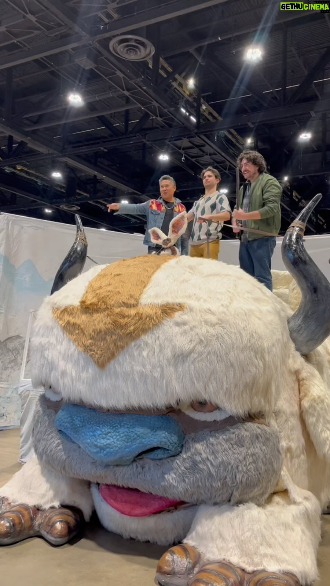 Dante Basco - 10.6K Likes - @c2e2 Amazing weekend in Chicago! It was great hanging with the #Gaang. #ZachEisen’s first con! We finally captured the #Avatar! And of course hanging with @jackdesena is always the best! Plus I saw my first #AmDrag dragon cosplay! #ChicagoMyKindOfTown #ATLA #Rufio #Zuko